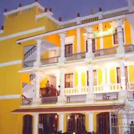 Hotel Soorya Heritage Inn Puducherry Buitenkant foto