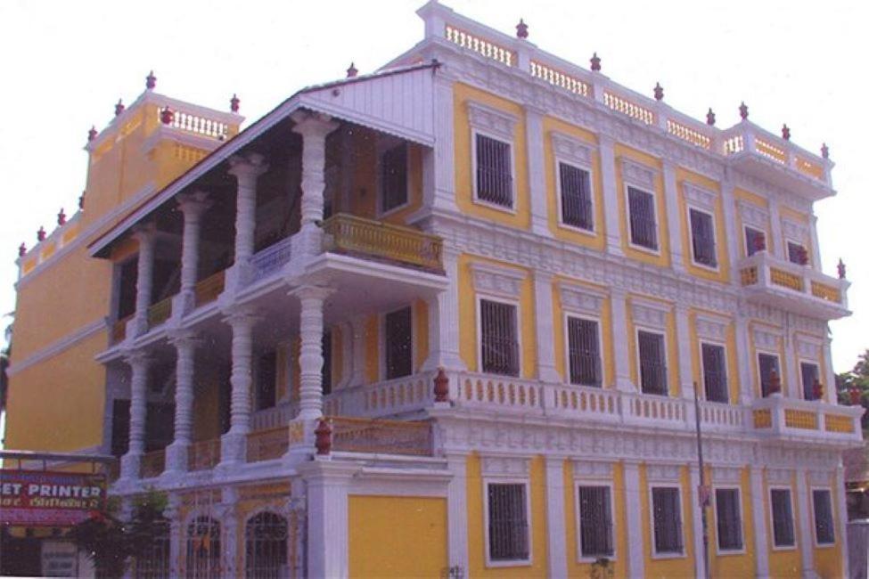 Hotel Soorya Heritage Inn Puducherry Buitenkant foto