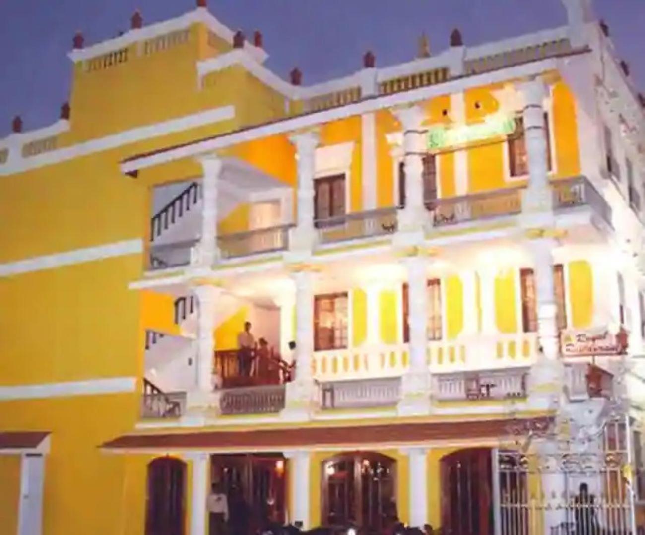 Hotel Soorya Heritage Inn Puducherry Buitenkant foto